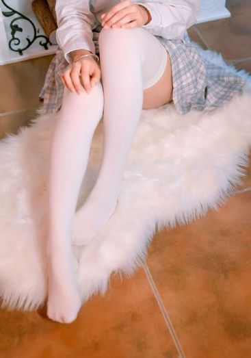 在厨房玩弄美艳馊子高潮喷水_1080在线播放观看
