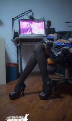 国产成人精品男人的天堂不卡_高清电影完整版