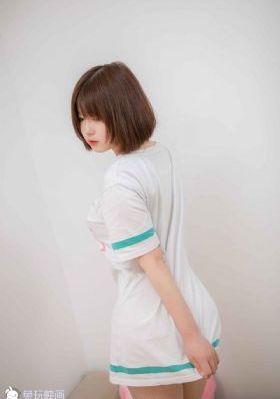 18岁女生破苞视频在线免费看_高清全集在线观看