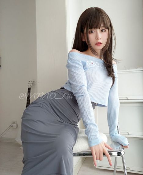 欧美交在线_高清完整视频