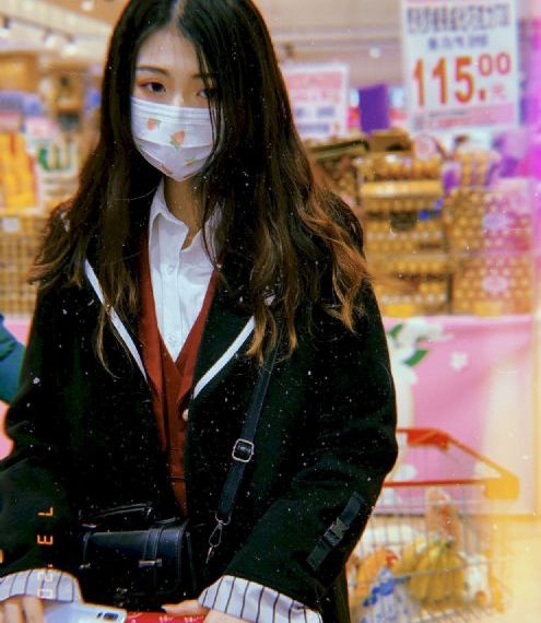 美女扒开尿口自己摸动态美图_在线视频网