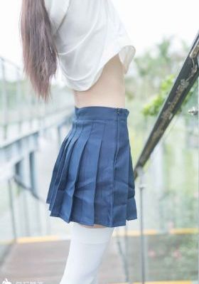 女人越喊疼男人越往里塞电视_DVD电影完整版