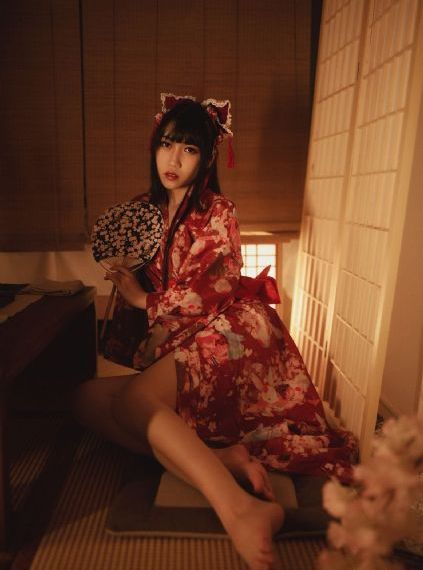 强奸乱伦AV片_720动漫在线观看